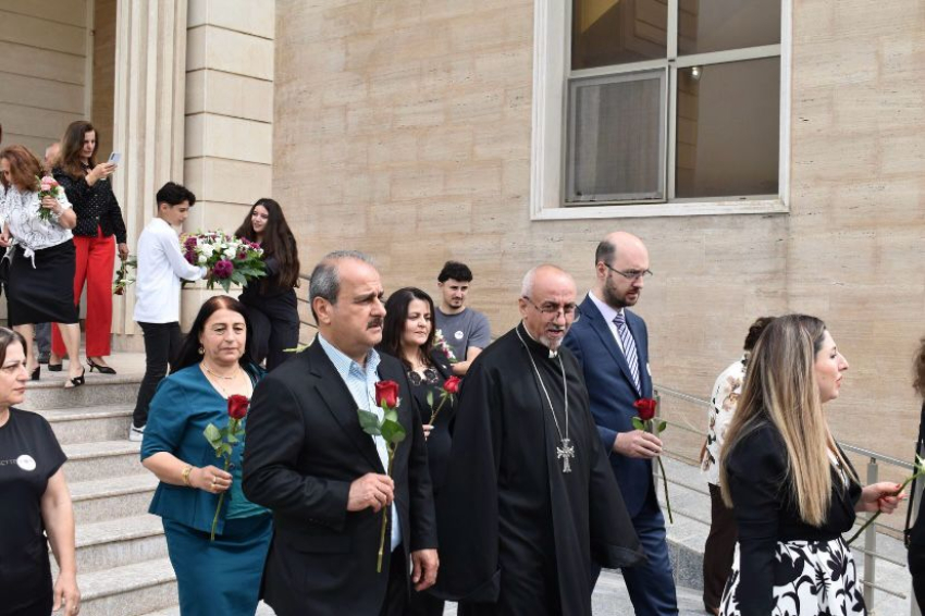 حزب بيت نهرين يشارك في مراسيم احياء الذكرى 110 لابادة الارمن