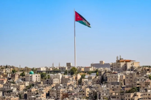 الأردن: تمثال للمسيح في الفحيص يثير جدلًا واسعًا... ما السبب؟