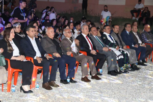 السكرتير العام يحضر افتتاح مهرجان نوهدري الثانية في دهوك
