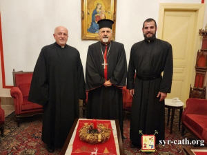 البطريرك مار اغناطيوس يستقبل الرئيس الإقليمي لرهبانية الآباء المخيتاريست في لبنان والشرق الأوسط