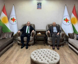 السكرتير العام لحزب بيت نهرين الديمقراطي يلتقي السيد غفور مخموري