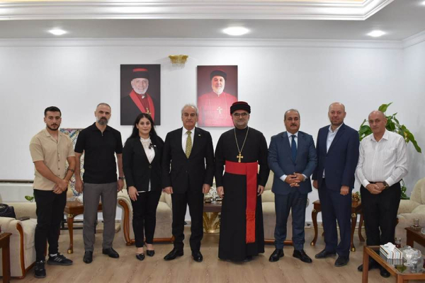 السكرتير العام يزور ابناء شعبنا ومؤسساته والاحزاب السياسية في محافظة دهوك