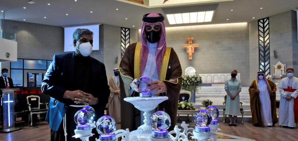 ستاد البحرين الوطني يستعد لاستقبال 28 ألف مصلّ لقداس البابا فرنسيس